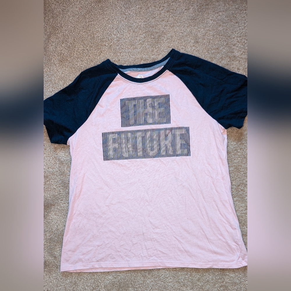 Pink\navy, short sleeve,"the future", graphic print shirt, kids, girls size XL+